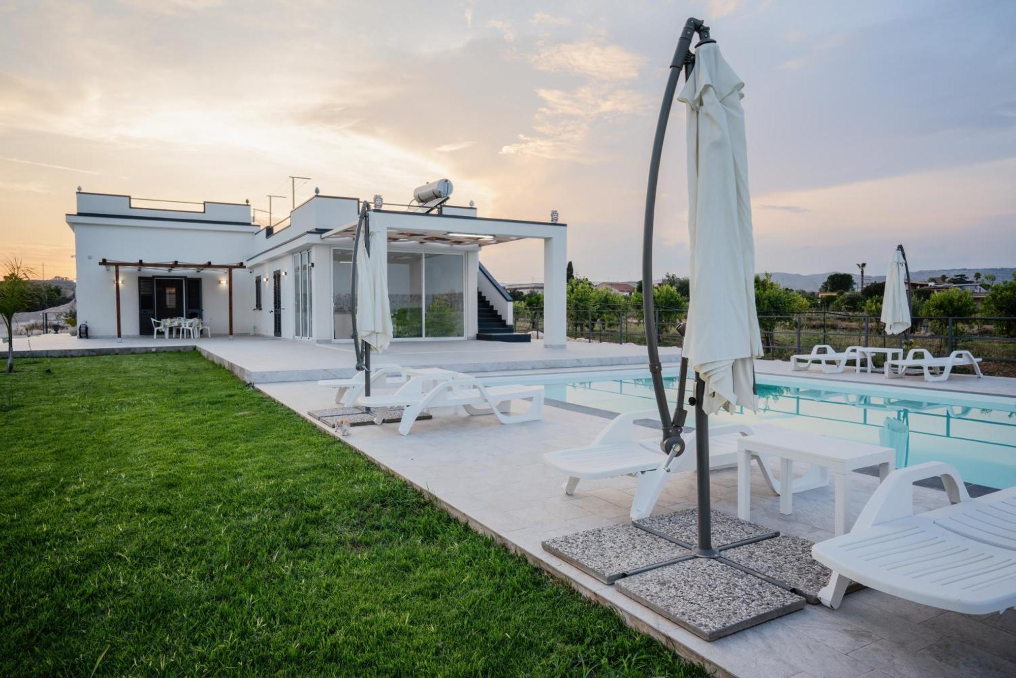 Villa Gallieco Noto Bagian luar foto